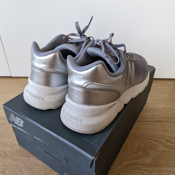 New Balance 515 Lifestyle Sneaker – Grey Silver, Women's 7.5 - Picture 4 of 12